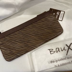 Bauxo Leather Clutch / Wristlet